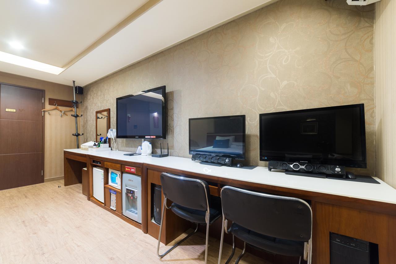 U Hotel Пусан Экстерьер фото